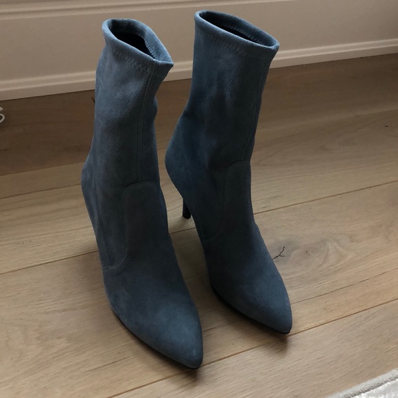 stuart weitzman cling bootie